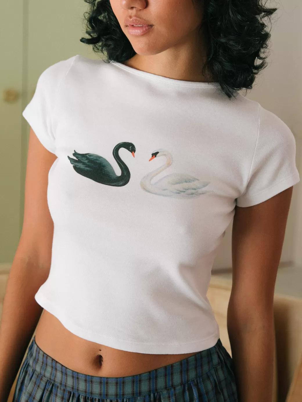 Hot Lisa Says Gah Alex Tee - Swans