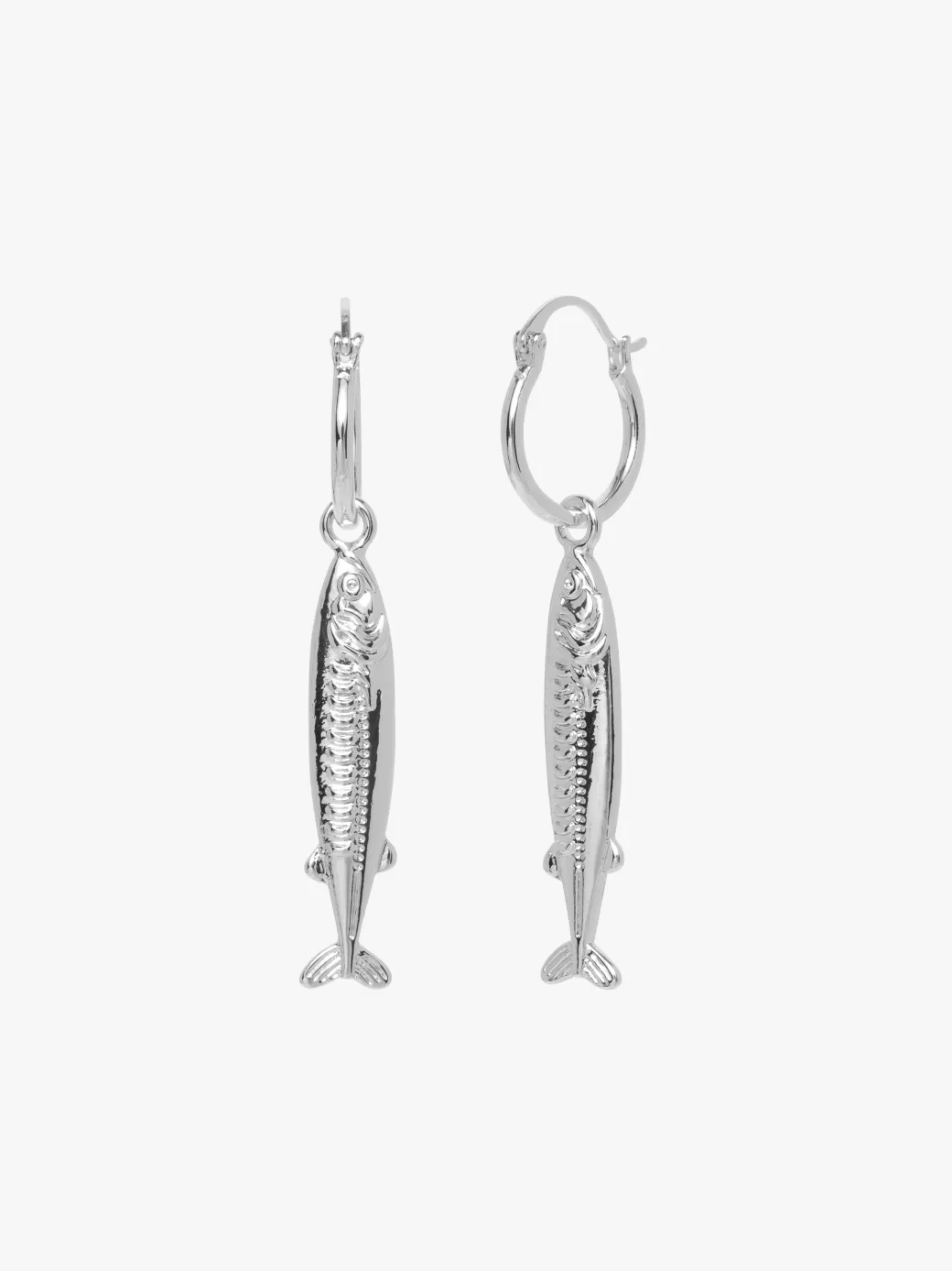 Shop Lisa Says Gah Anchovy Earrings - Silver