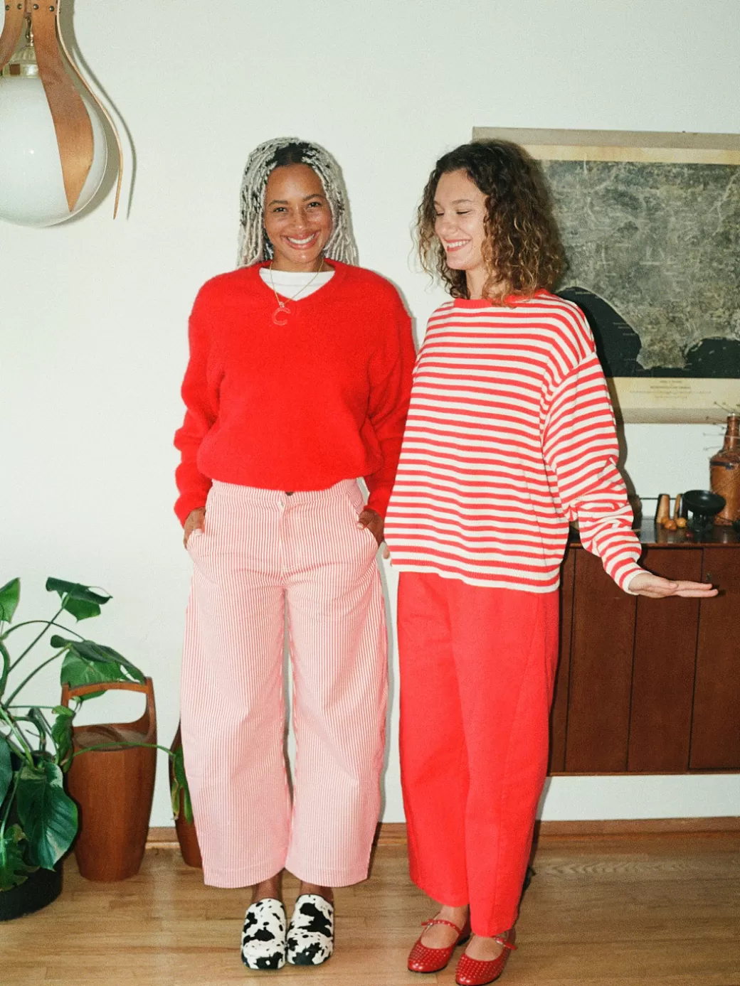 Fashion Lisa Says Gah "I Can't Believe it's Not Vintage" Crewneck - Red Stripe RedStripe